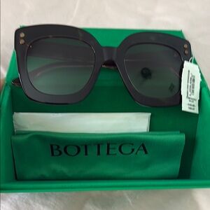 Bottega Veneta Brown Sunglasses Modern Geometric Design